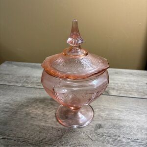 Pink Princess Candy dish with lid Hocking Glass 1931-1935 depression glass 3B